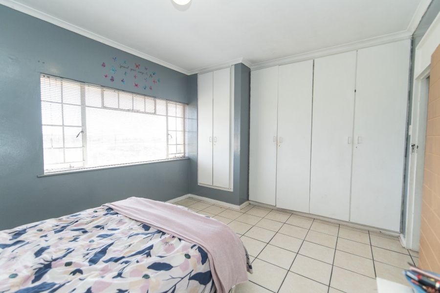 2 Bedroom Property for Sale in Swartkops Eastern Cape